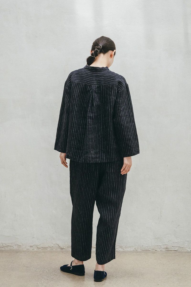 新品タグ付 fog linen work ロビンパンツ リネンテーパードパンツ be1b305d730a704f8cb623f9f66d86